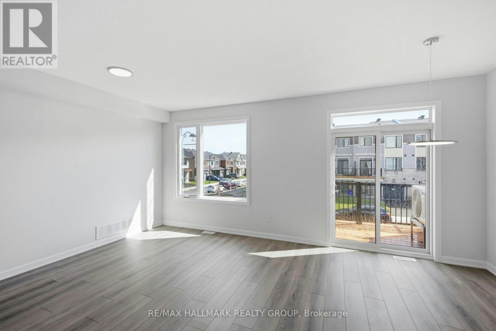 783 Tadpole Crescent, Ottawa, ON, K2J 7M9 - 3