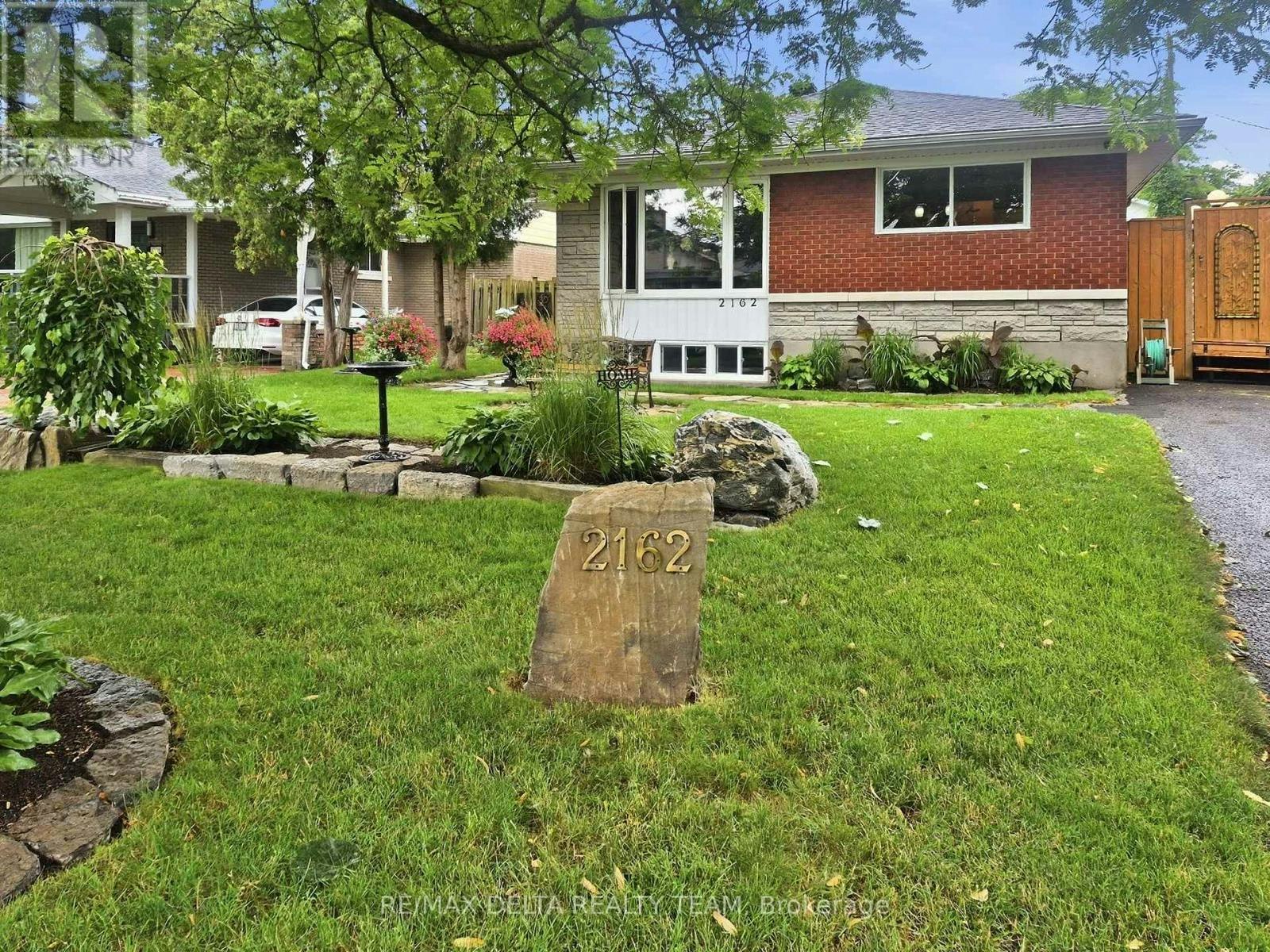2162 Rushton Road, Ottawa, ON, K2A 1N7