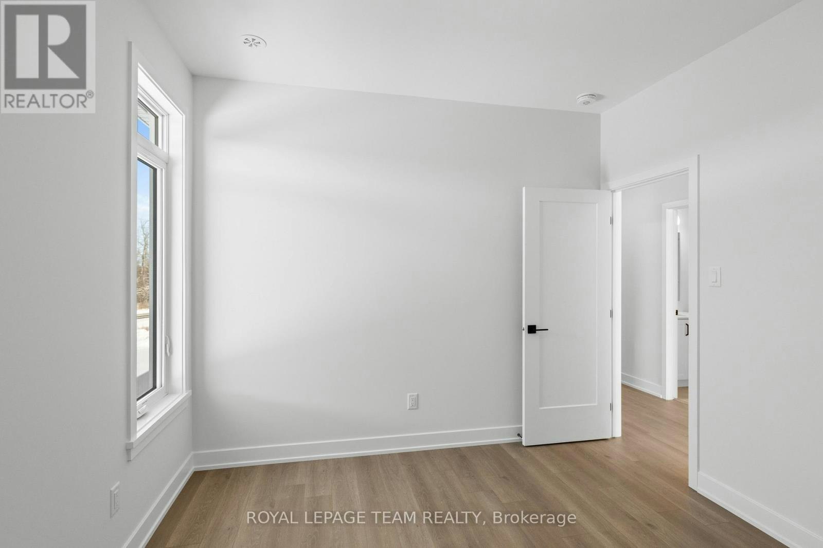 2-1098 Moore Street, Brockville, ON, K6V 7N1 - 24