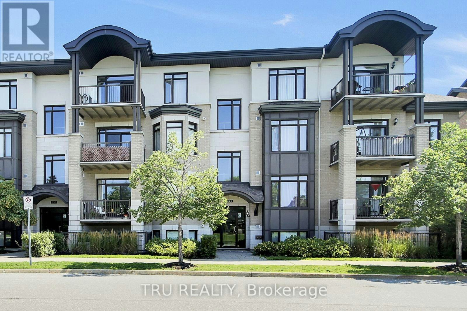 404-655 Beauparc Private, Ottawa, ON, K1J 0B6