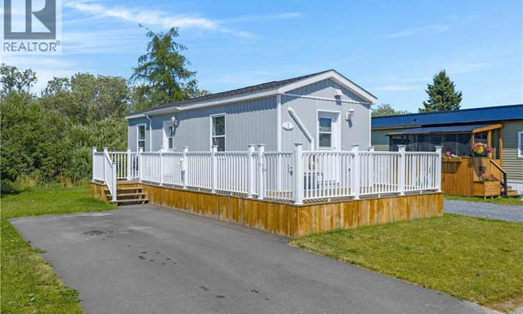1 Kingfisher Road