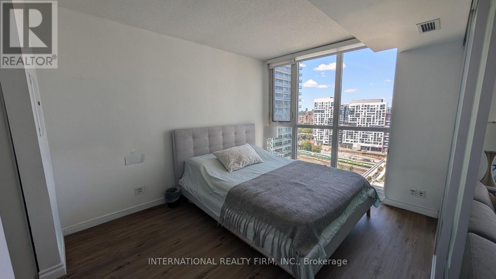 2110-85 Queens Wharf Road, Toronto, ON, M5V 0J9 - 8