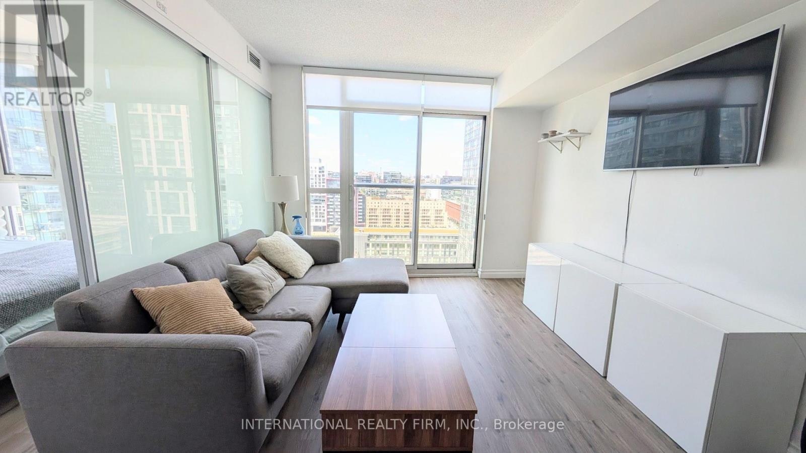 2110-85 Queens Wharf Road, Toronto, ON, M5V 0J9