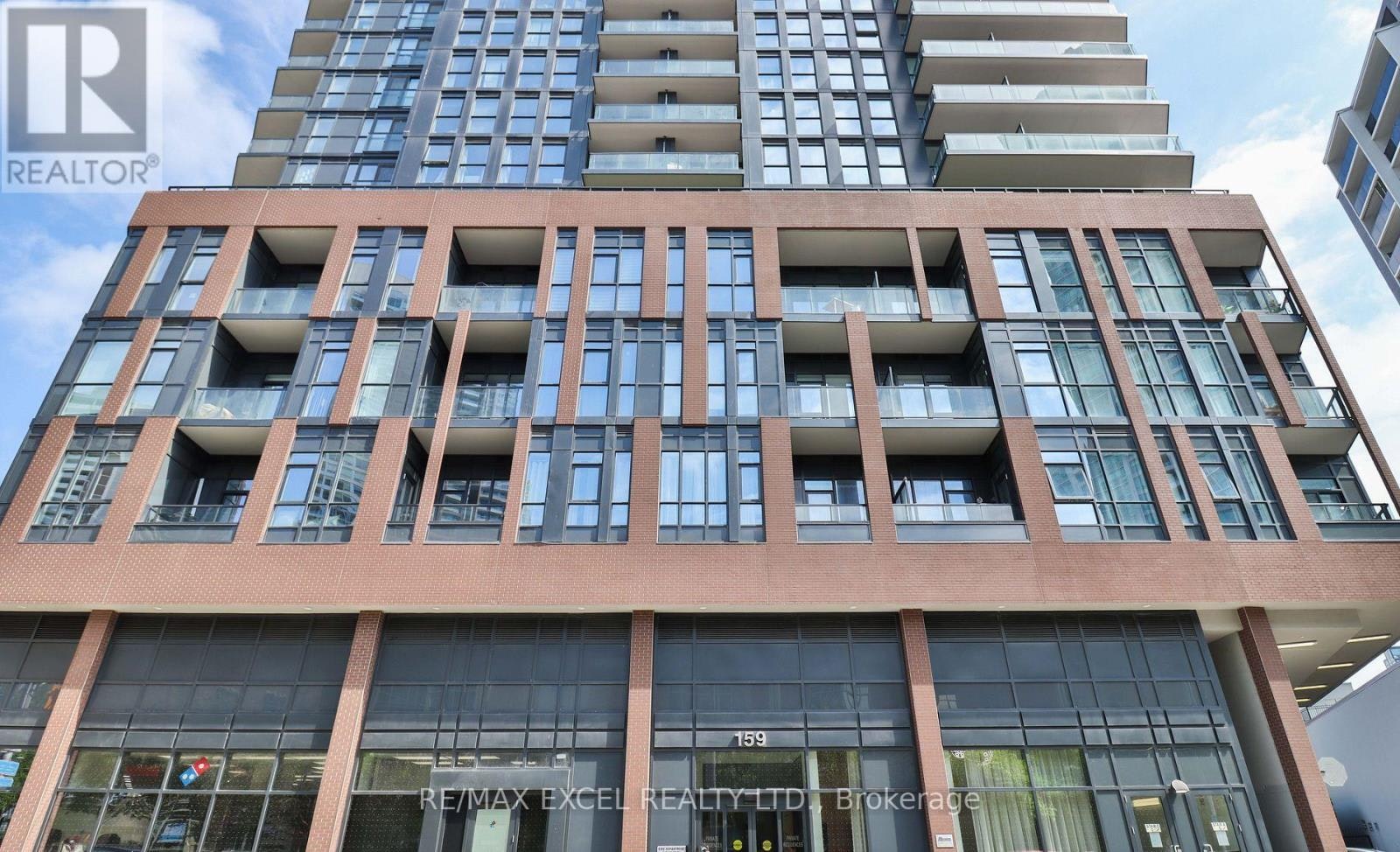 406-159 Wellesley Street E, Toronto, ON, M4Y 0H5