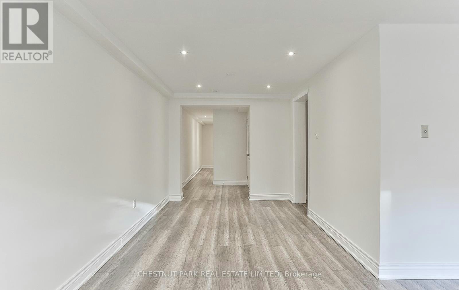 1-76 Walmsley Boulevard, Toronto, ON, M4V 1X6 - 5
