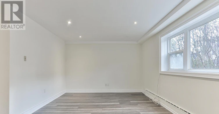 1-76 Walmsley Boulevard, Toronto, ON, M4V 1X6 - 15