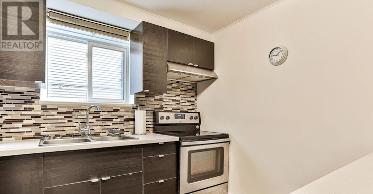 1-76 Walmsley Boulevard, Toronto, ON, M4V 1X6 - 7