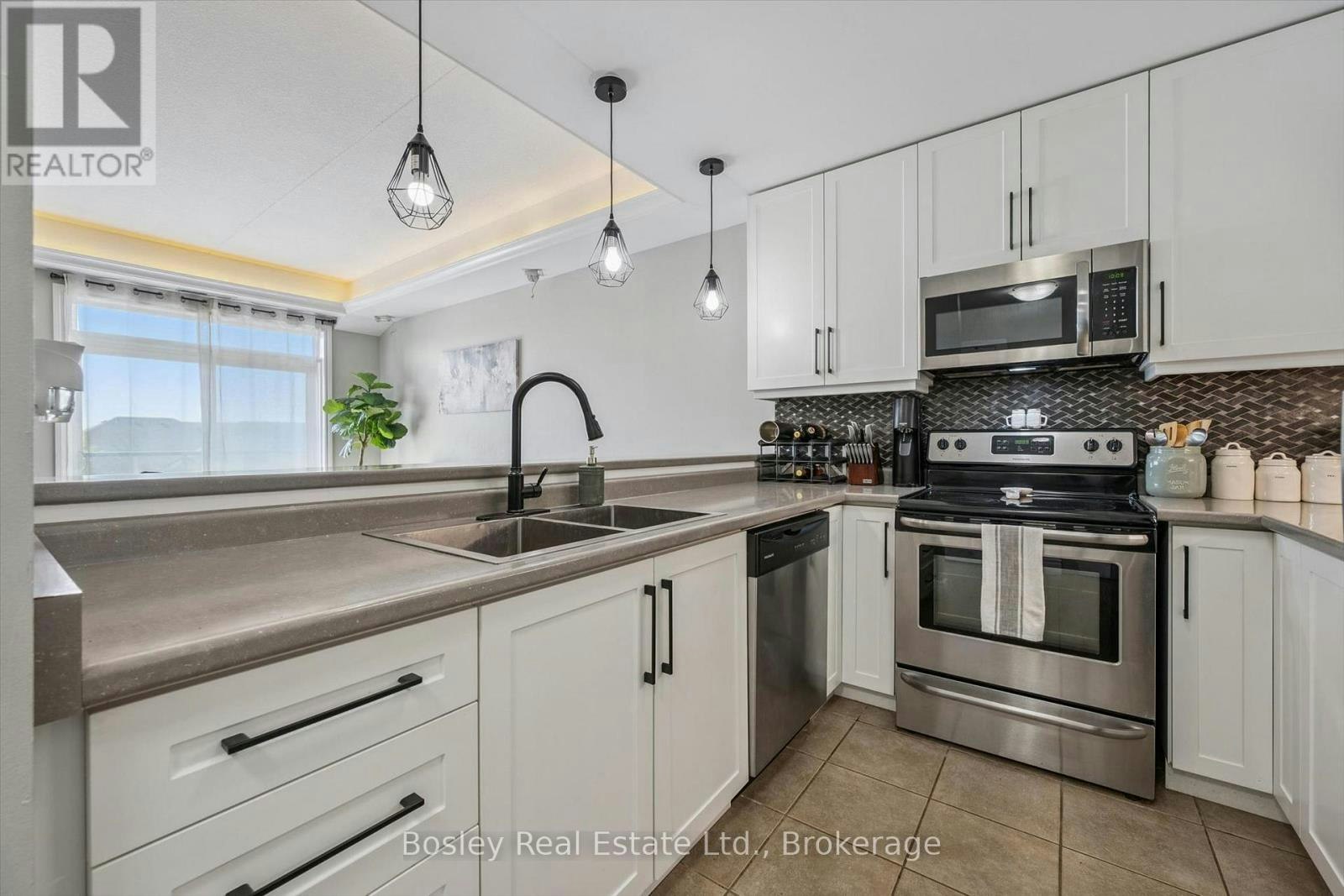 314-2 Colonial Drive, Guelph, ON, N1L 0K8