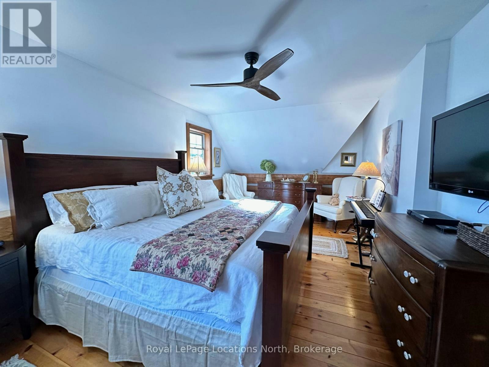 115 Tyrol Avenue, Blue Mountains, ON, N0H 2E0 - 16