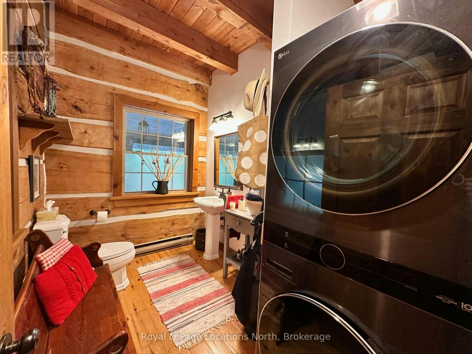 115 Tyrol Avenue, Blue Mountains, ON, N0H 2E0 - 14