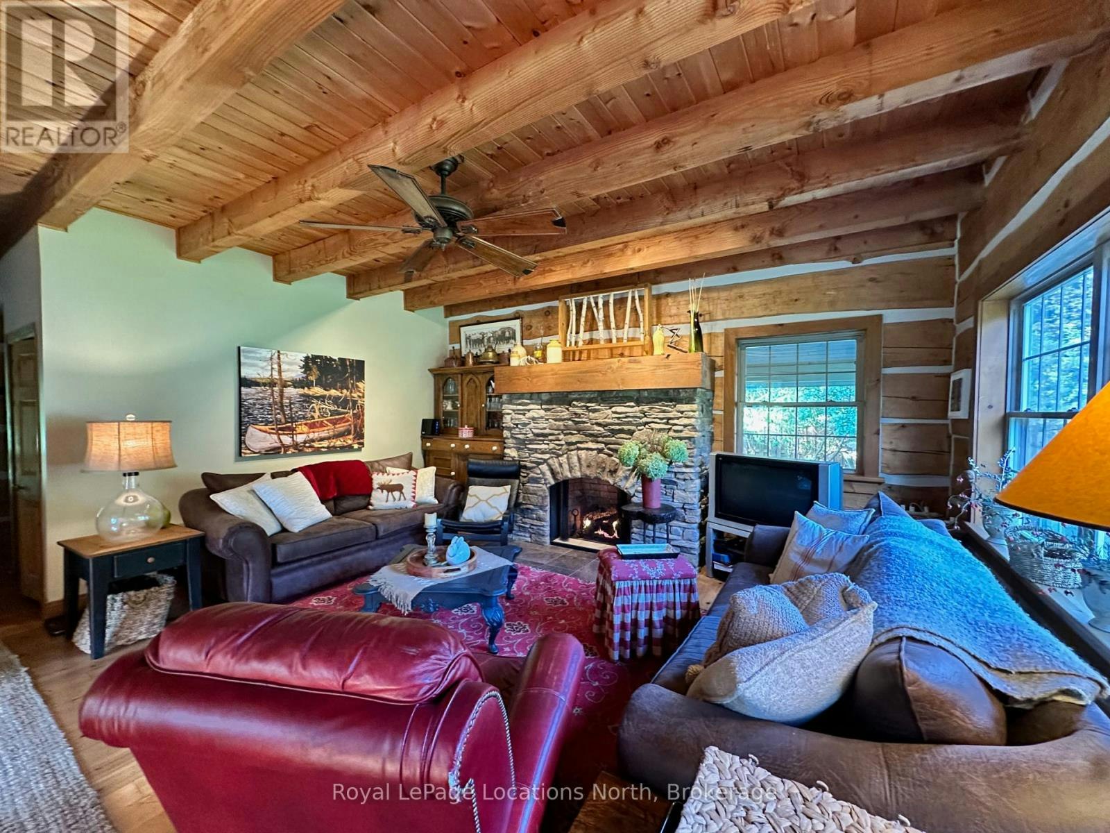 115 Tyrol Avenue, Blue Mountains, ON, N0H 2E0 - 12