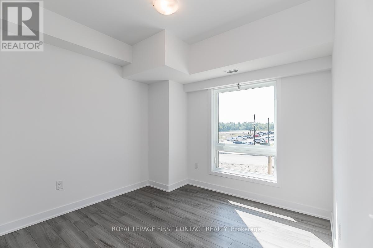 101-8 Culinary Lane, Barrie, ON, L9J 0J9 - 11