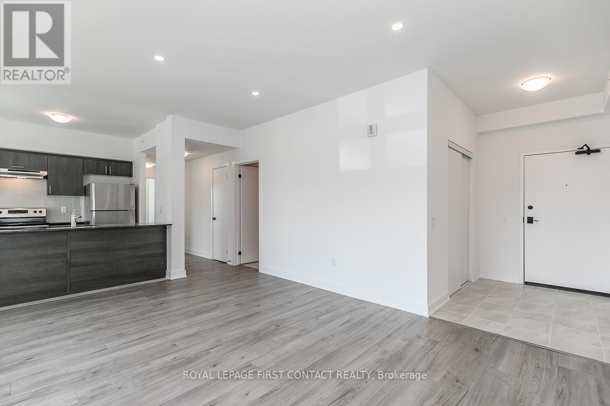 101-8 Culinary Lane, Barrie, ON, L9J 0J9 - 4