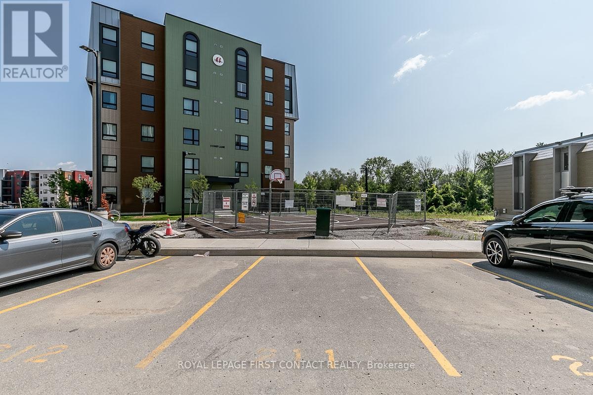 101-8 Culinary Lane, Barrie, ON, L9J 0J9 - 17