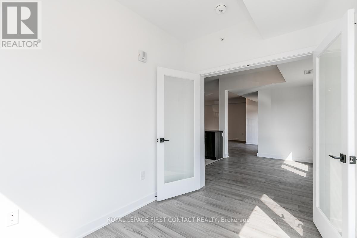 101-8 Culinary Lane, Barrie, ON, L9J 0J9 - 8