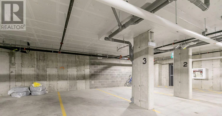 101-8 Culinary Lane, Barrie, ON, L9J 0J9 - 16