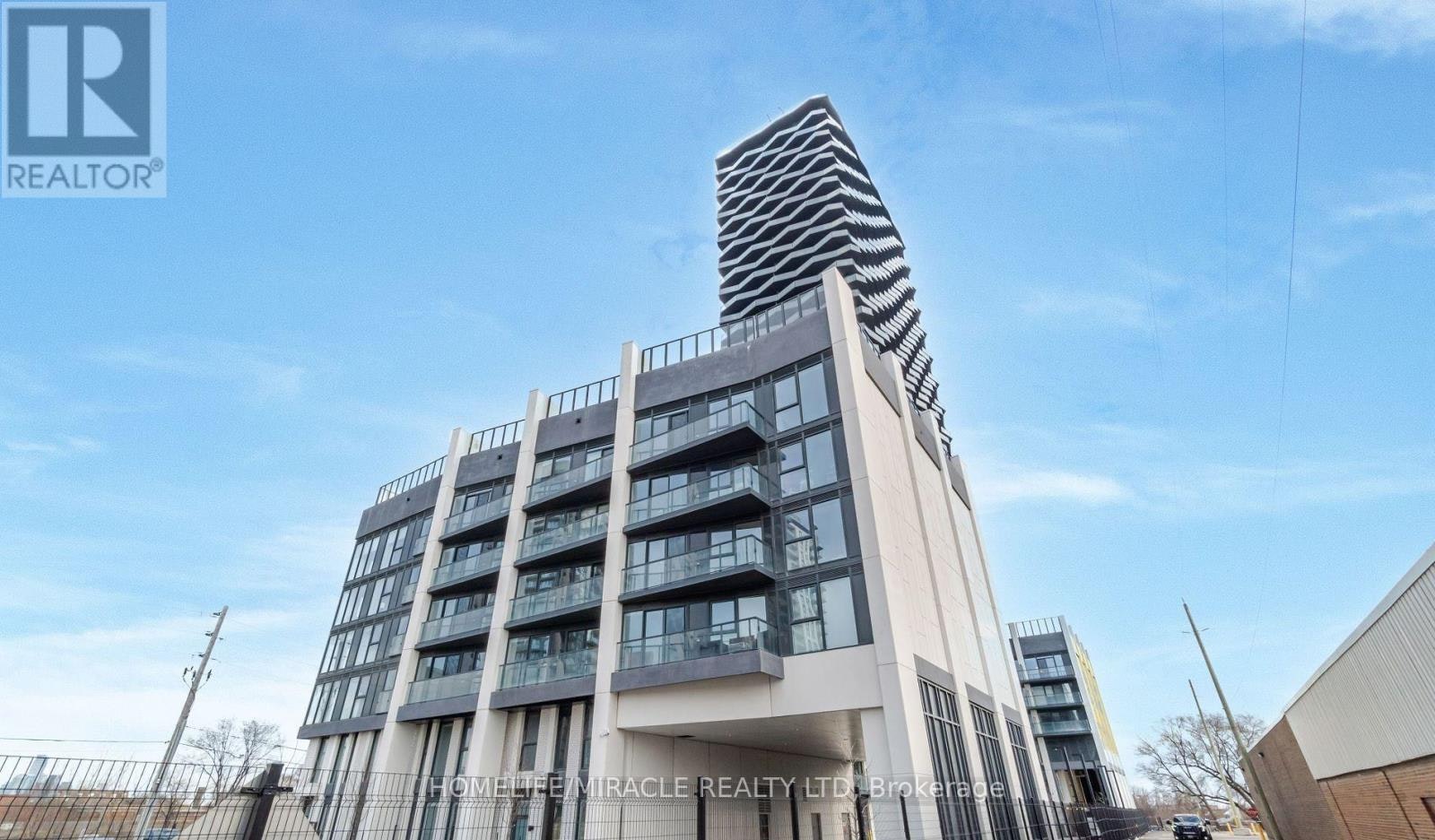 327-36 Zorra Street, Toronto, ON, M8Z 0G9