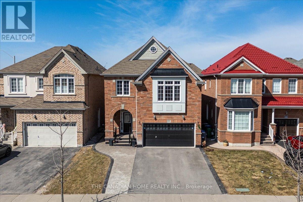 33 Denali Crescent, Brampton, ON, L6P 3X1