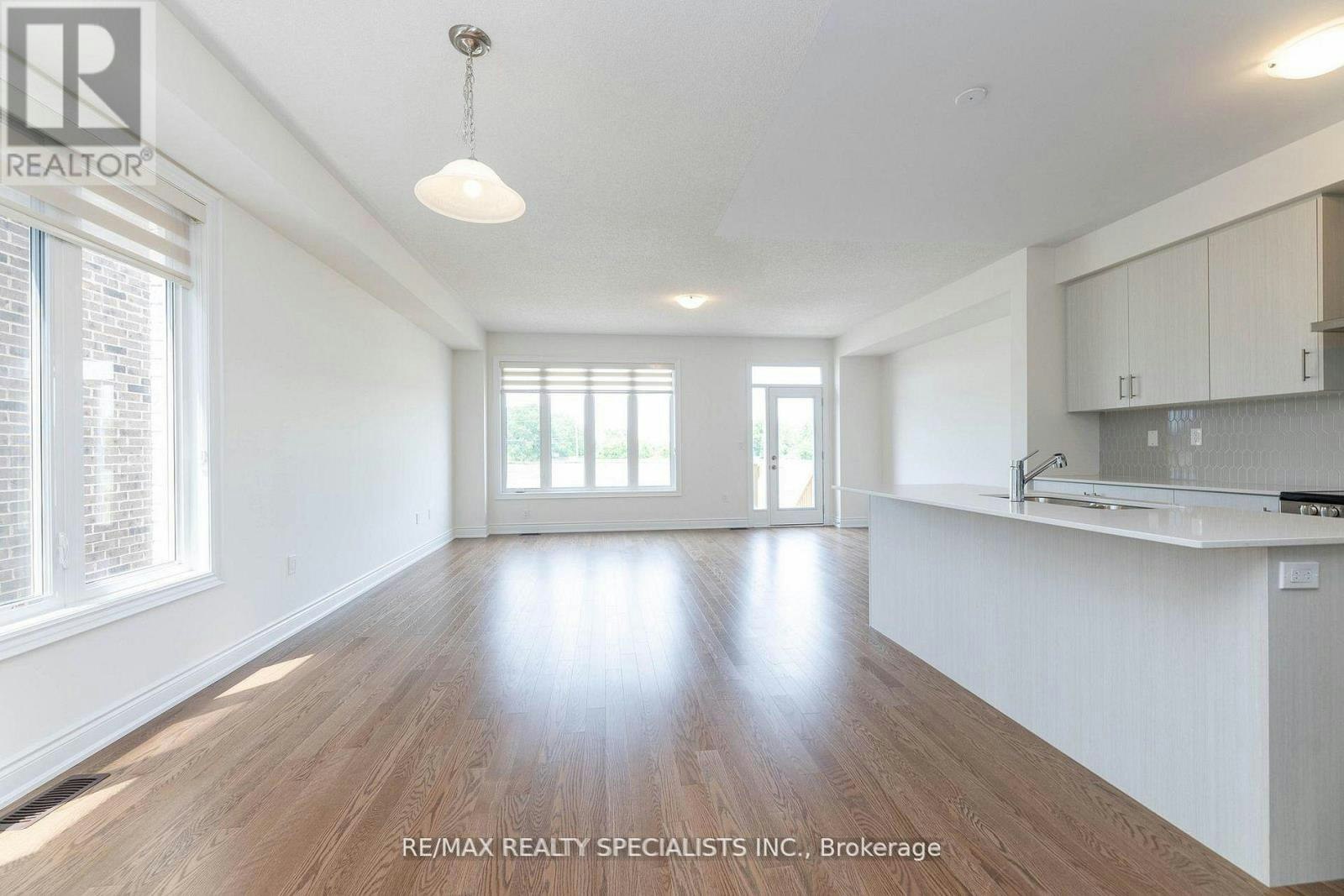 86 Bermondsey Way, Brampton, ON, L6Y 6K9 - 4