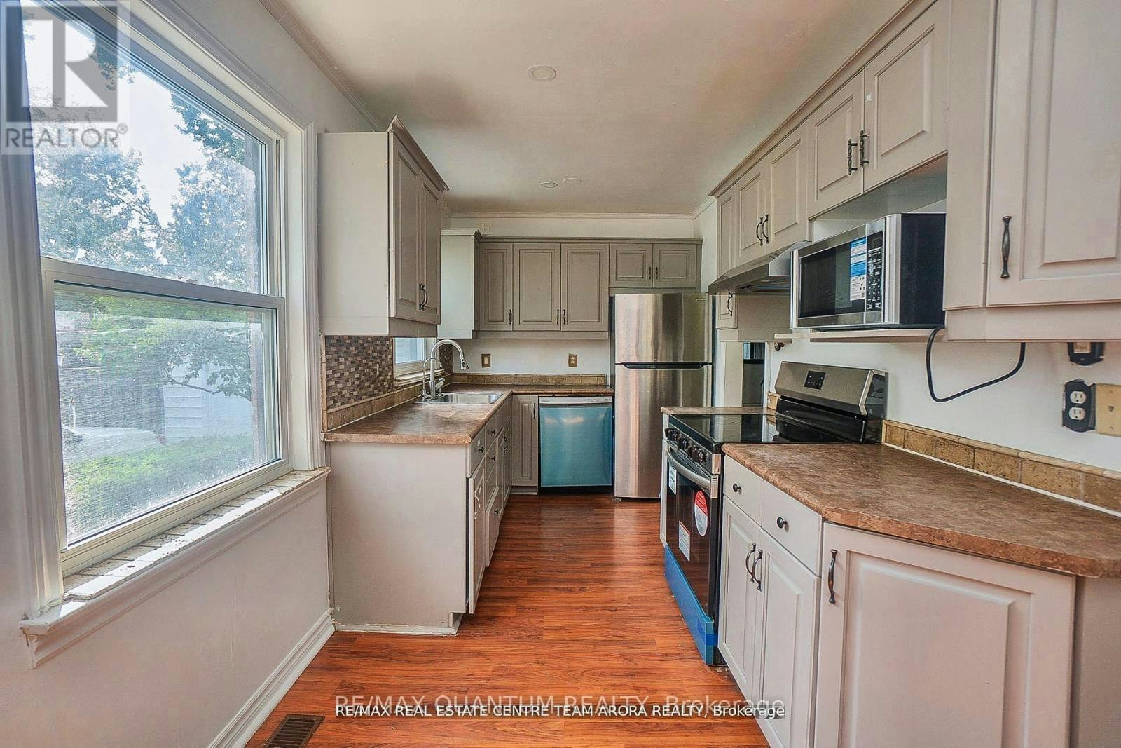 76 Mccaul Street, Brampton, ON, L6V 1J3 - 8