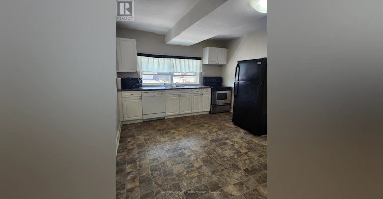 UPPER-5696 Buchanan Avenue, Niagara Falls, ON, L2G 3V1