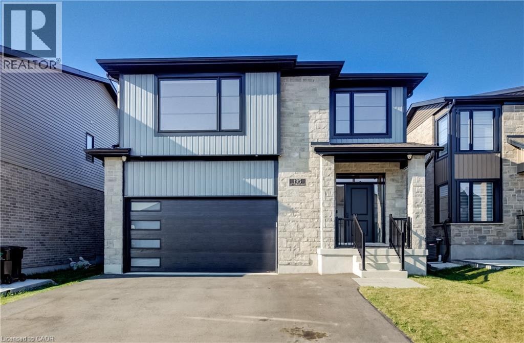 195 Otterbein Road, Kitchener, ON, N2B 0A8