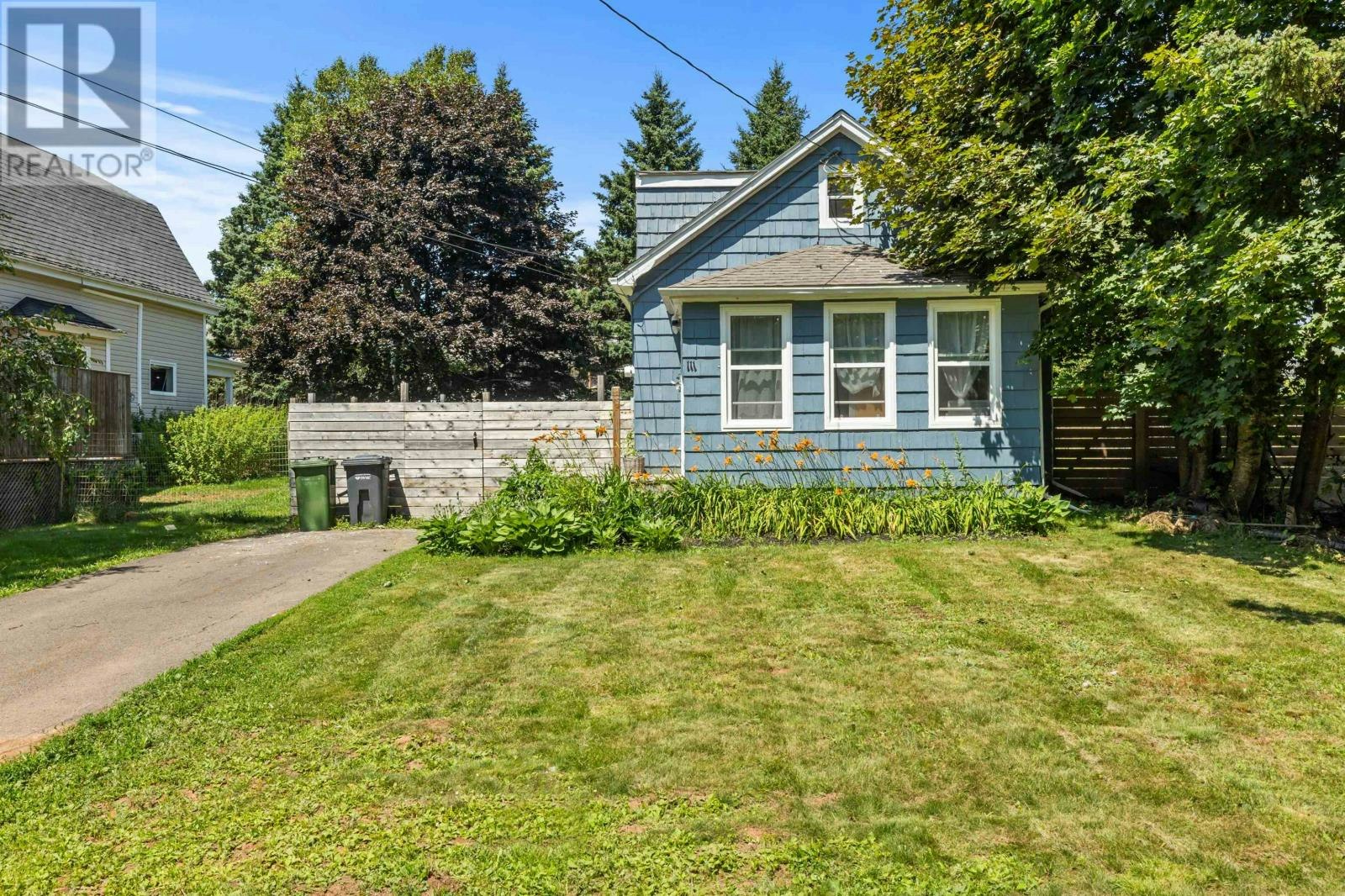 111 Beach Grove, Charlottetown, PE, C1E 1J2
