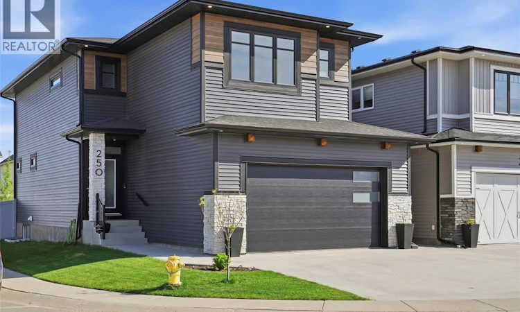 250 Skopik Crescent