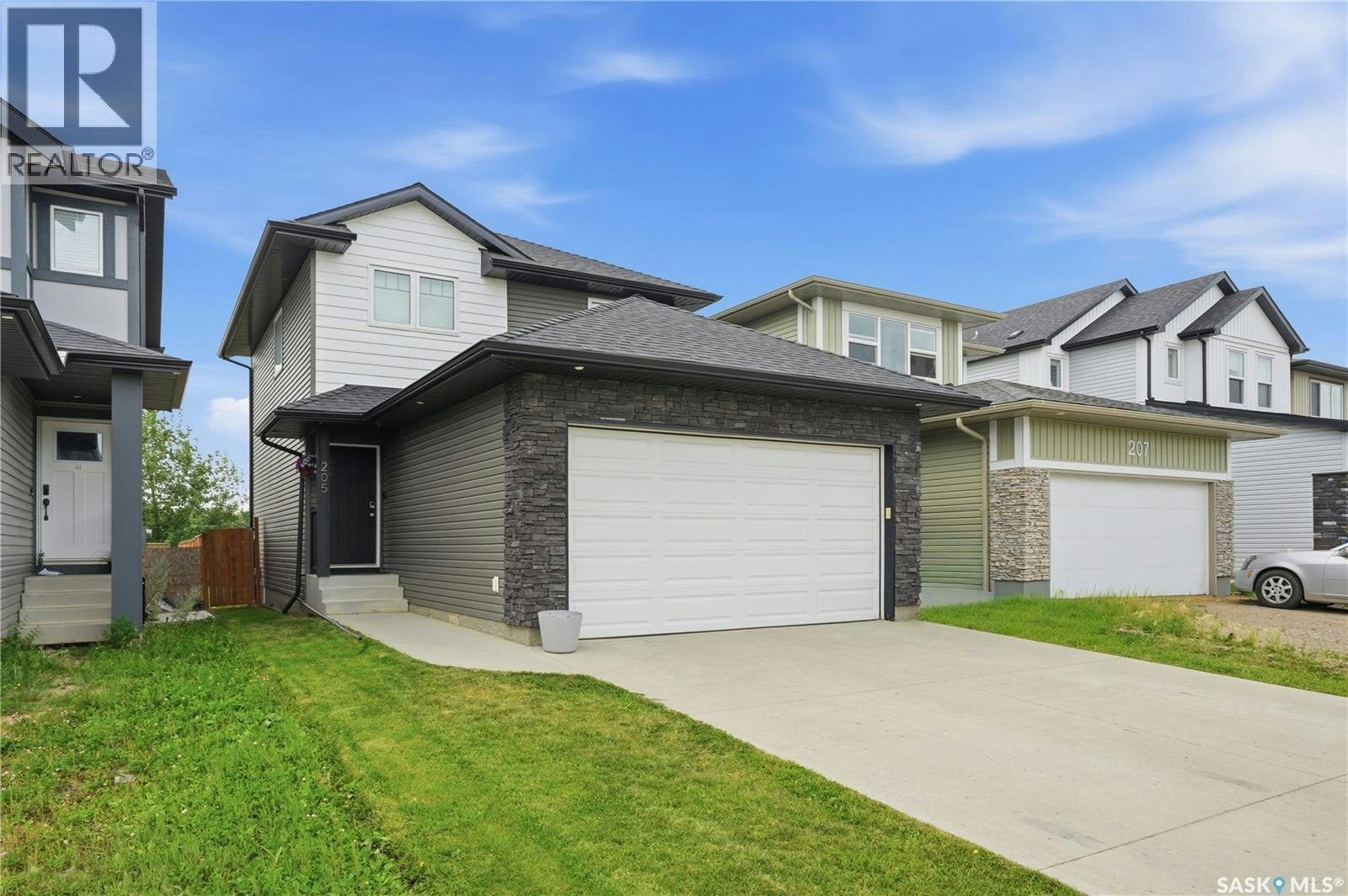 205 Wall Street, Dalmeny, SK, S0K 1E0