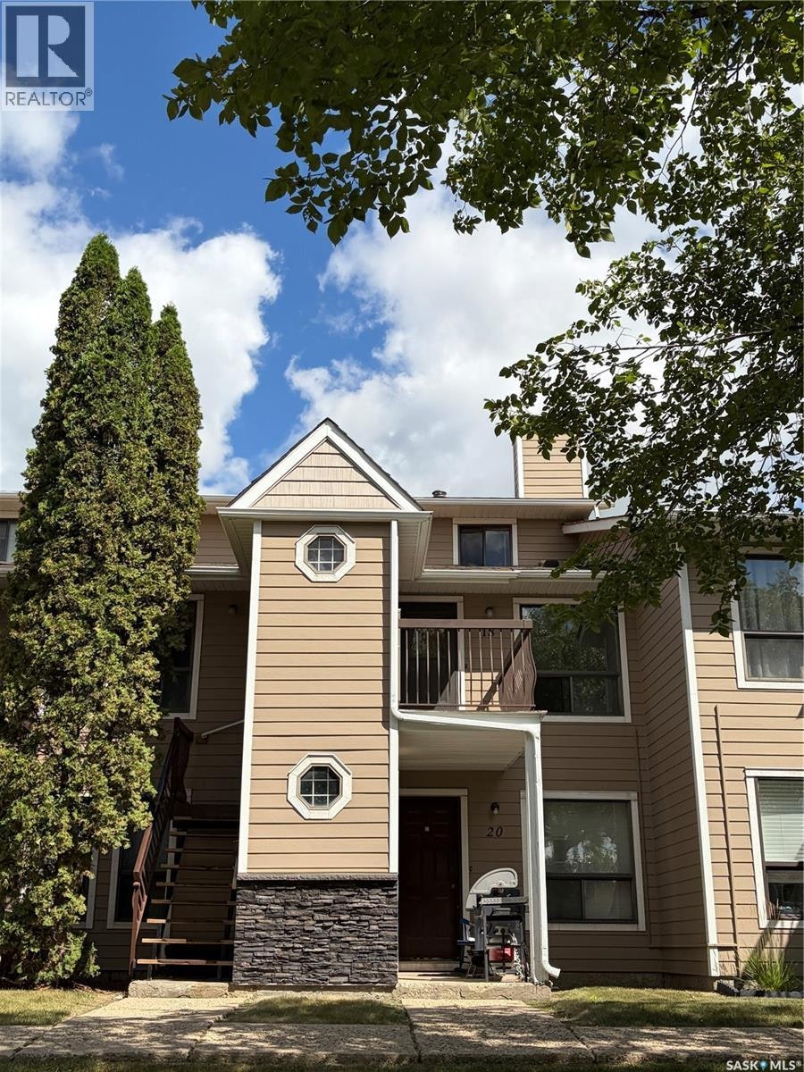 18 Cedar Meadow Drive, Regina, SK, S4X 3J6
