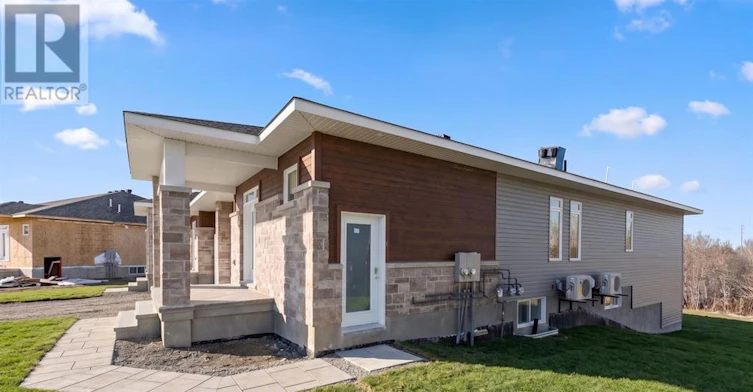 1-1124 Moore Street, Brockville, ON, K6V 0H2 - 2