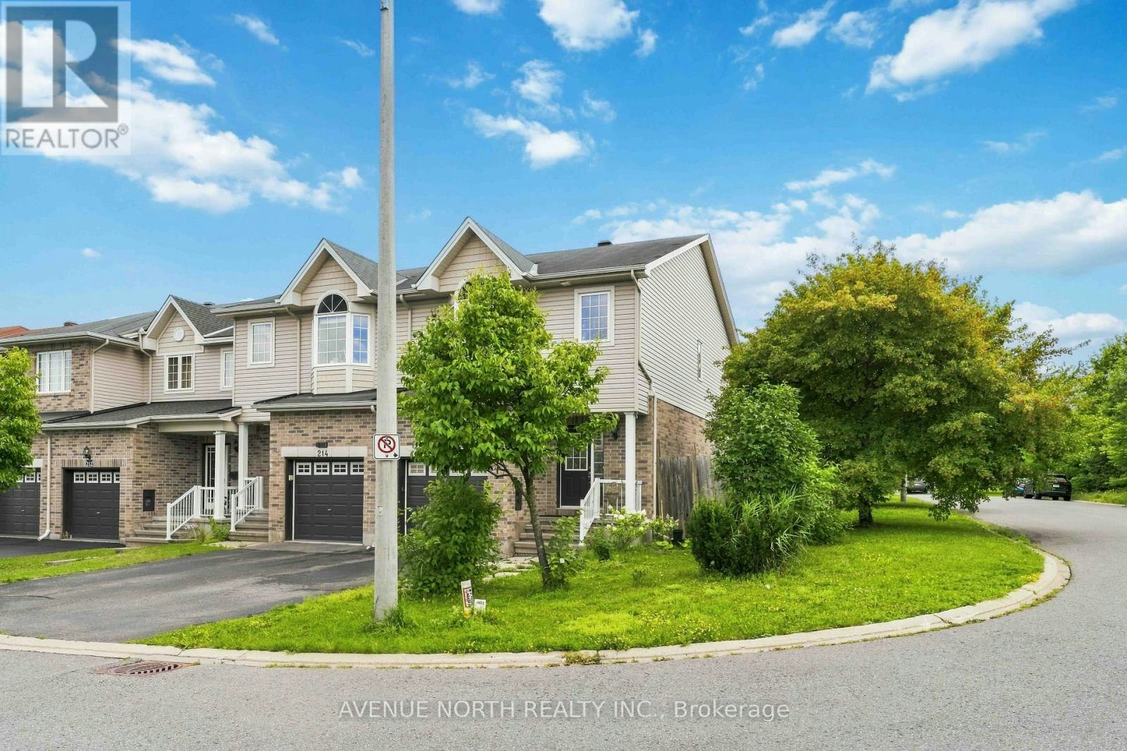 216 Cityview Crescent, Ottawa, ON, K4A 0T9