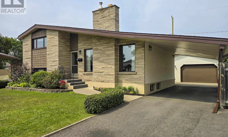 236 Poplar Avenue