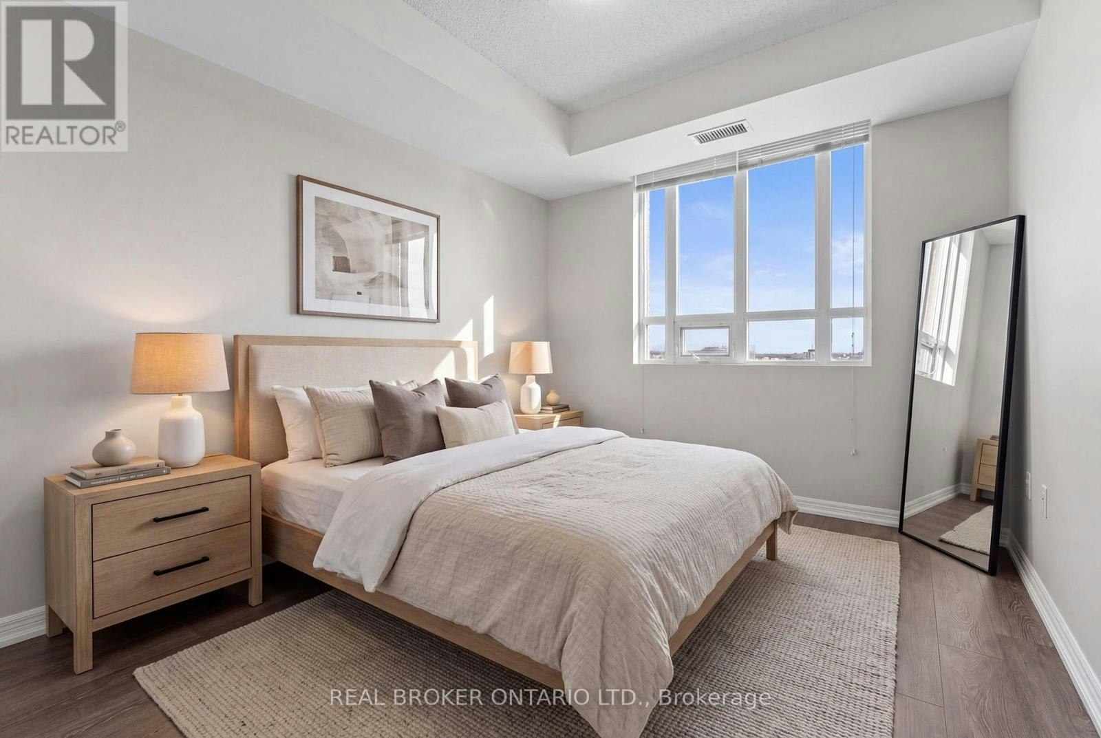 2815-125 Western Battery Road, Toronto, ON, M6K 3R8 - 10