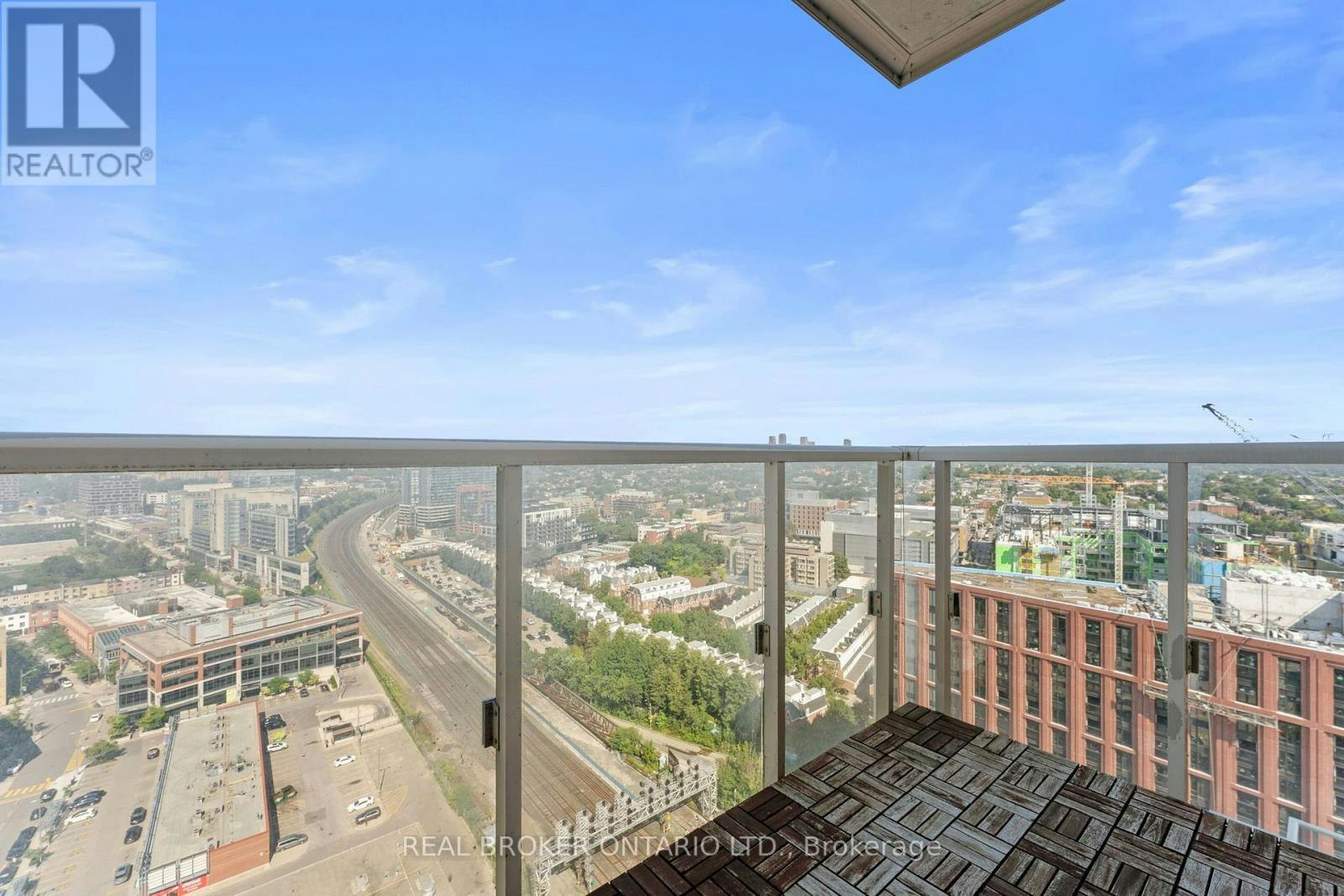2815-125 Western Battery Road, Toronto, ON, M6K 3R8 - 9