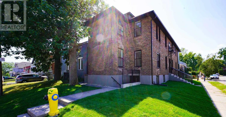 6-92 Twelfth Street, Toronto, ON, M8V 5H1 - 3