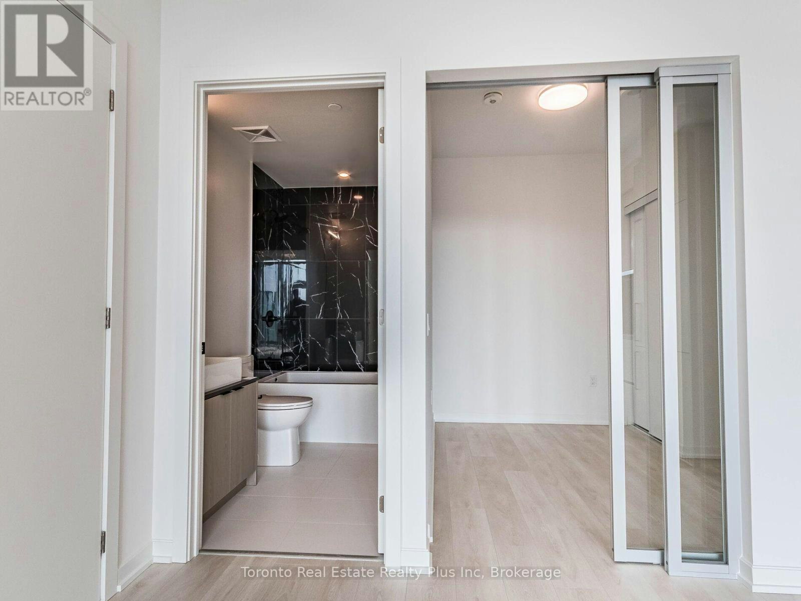2411-10 Graphophone Grove, Toronto, ON, M6H 0E5 - 25