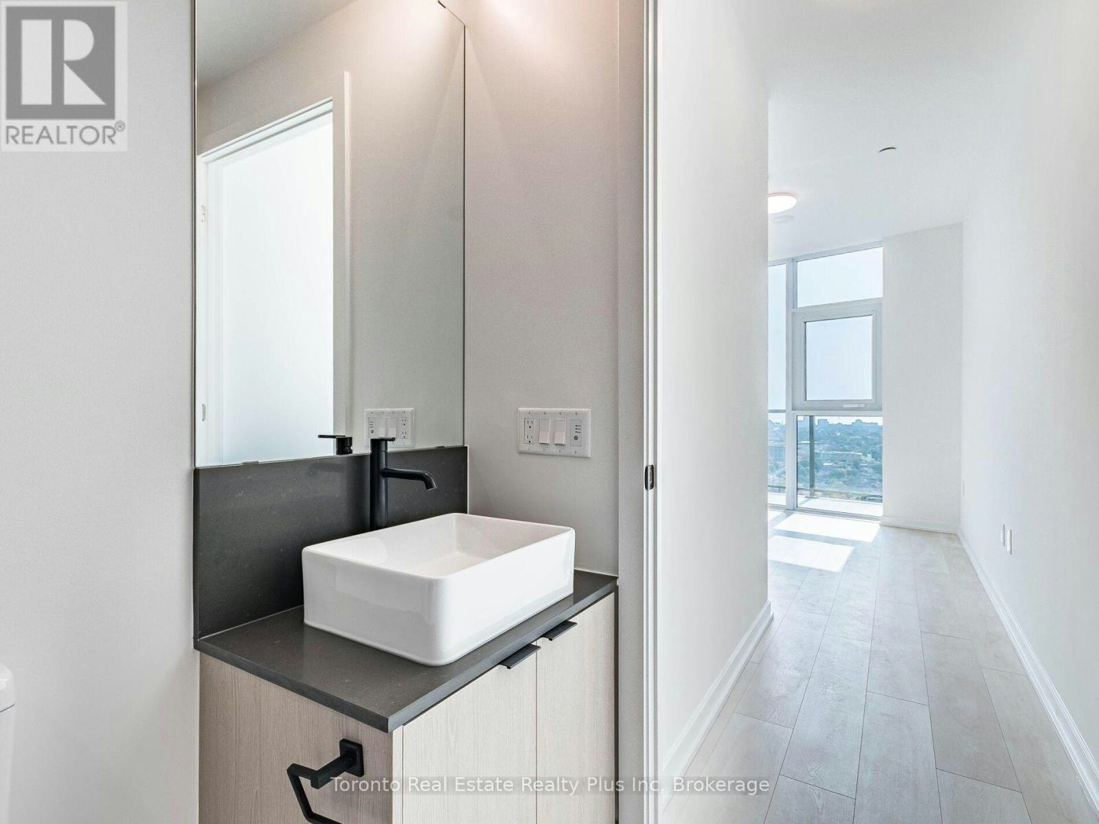 2411-10 Graphophone Grove, Toronto, ON, M6H 0E5 - 19