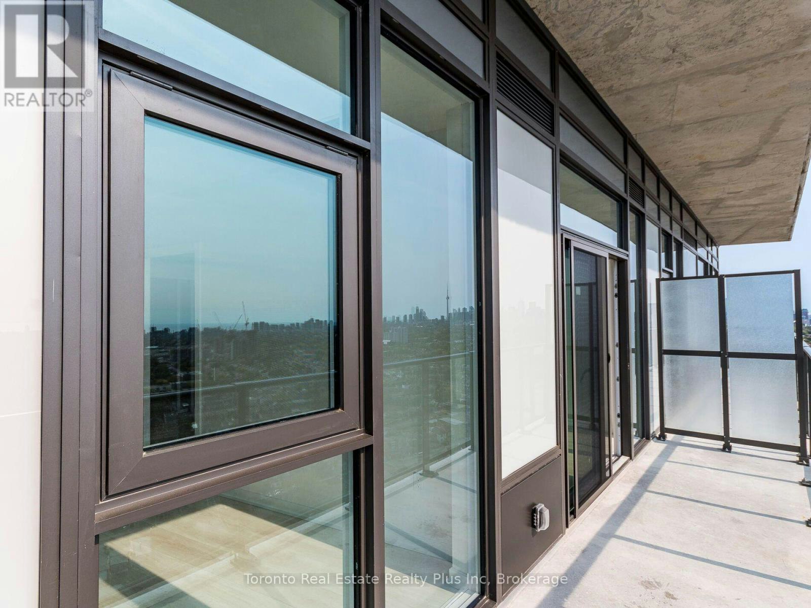 2411-10 Graphophone Grove, Toronto, ON, M6H 0E5 - 28