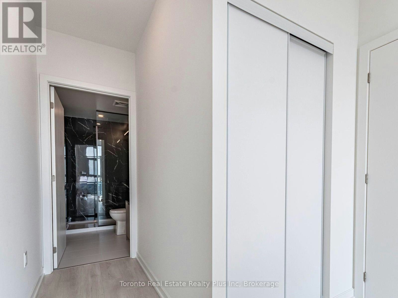 2411-10 Graphophone Grove, Toronto, ON, M6H 0E5 - 17