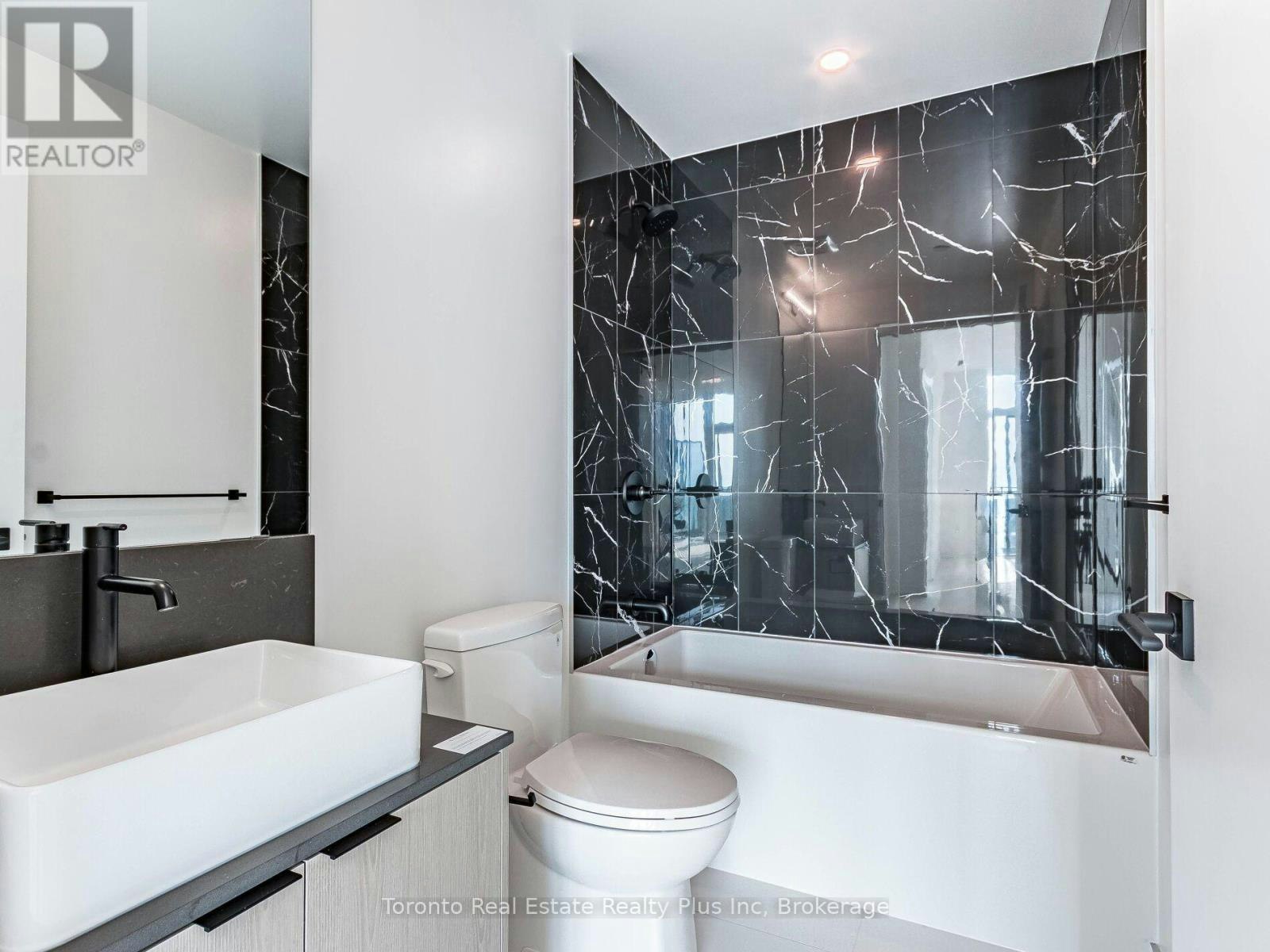 2411-10 Graphophone Grove, Toronto, ON, M6H 0E5 - 22