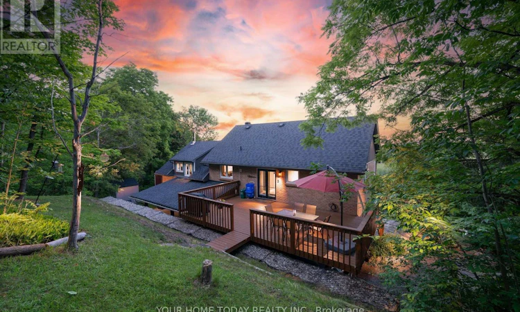 15585 Clayhill Road