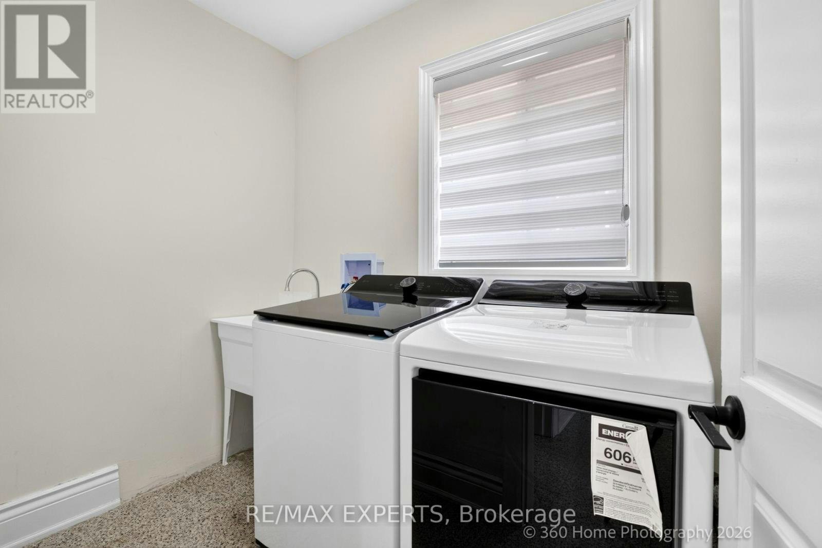 38A Marcia Avenue, Toronto, ON, M6B 2Y5 - 12