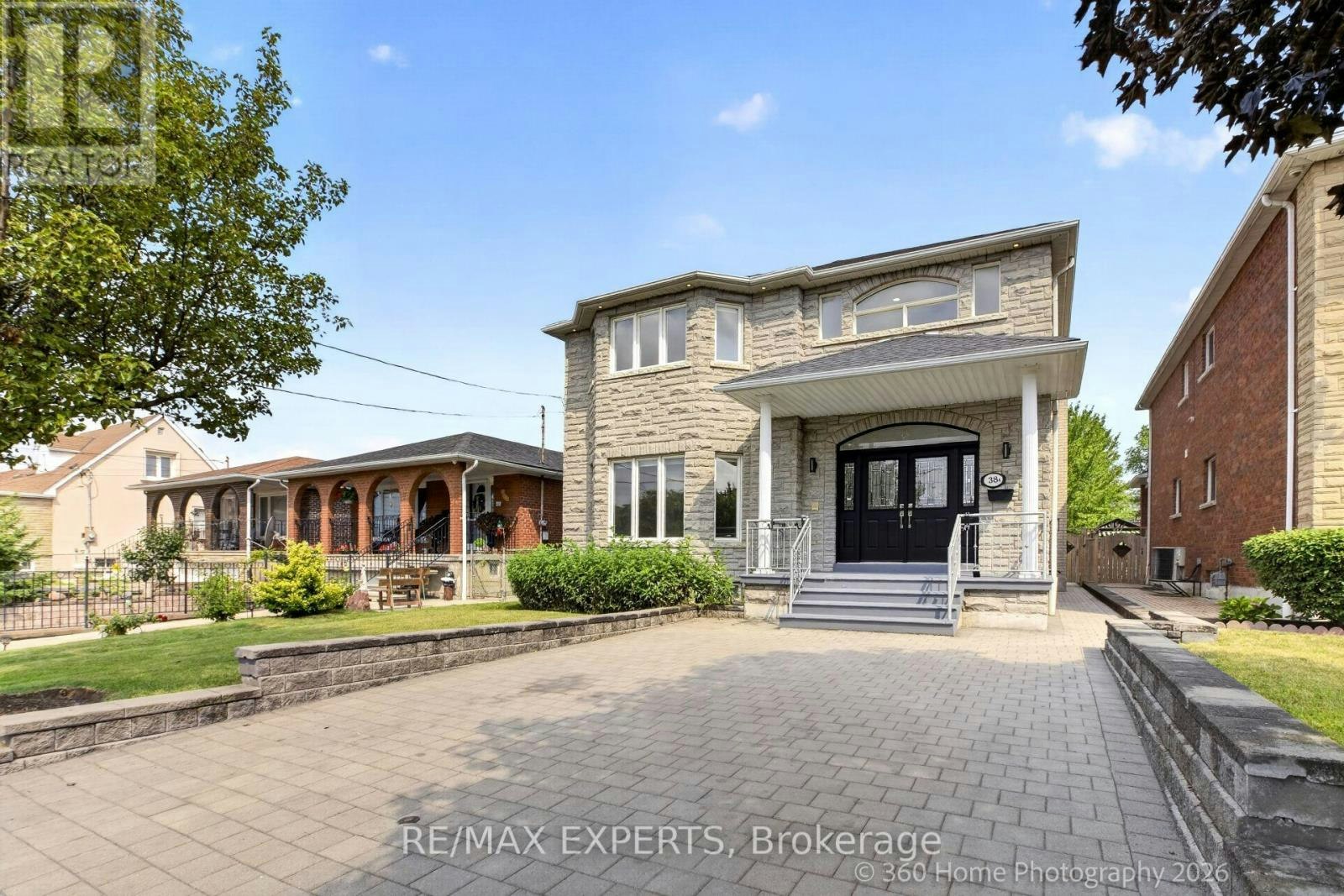 38A Marcia Avenue, Toronto, ON, M6B 2Y5 - 2