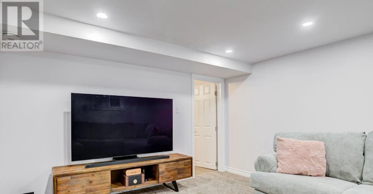 BASEMENT-144 Taylor Avenue, Hamilton, ON, L8K 3T2 - 10