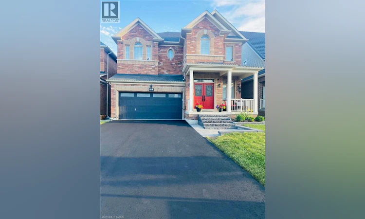 83 Strachan Trail