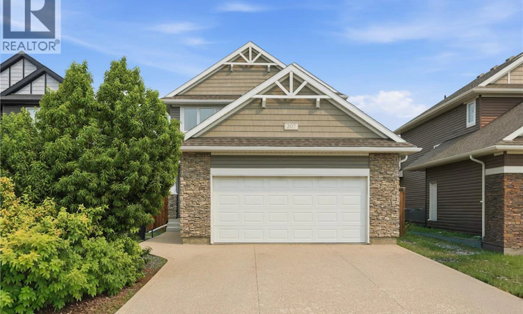 207 Kolynchuk Manor