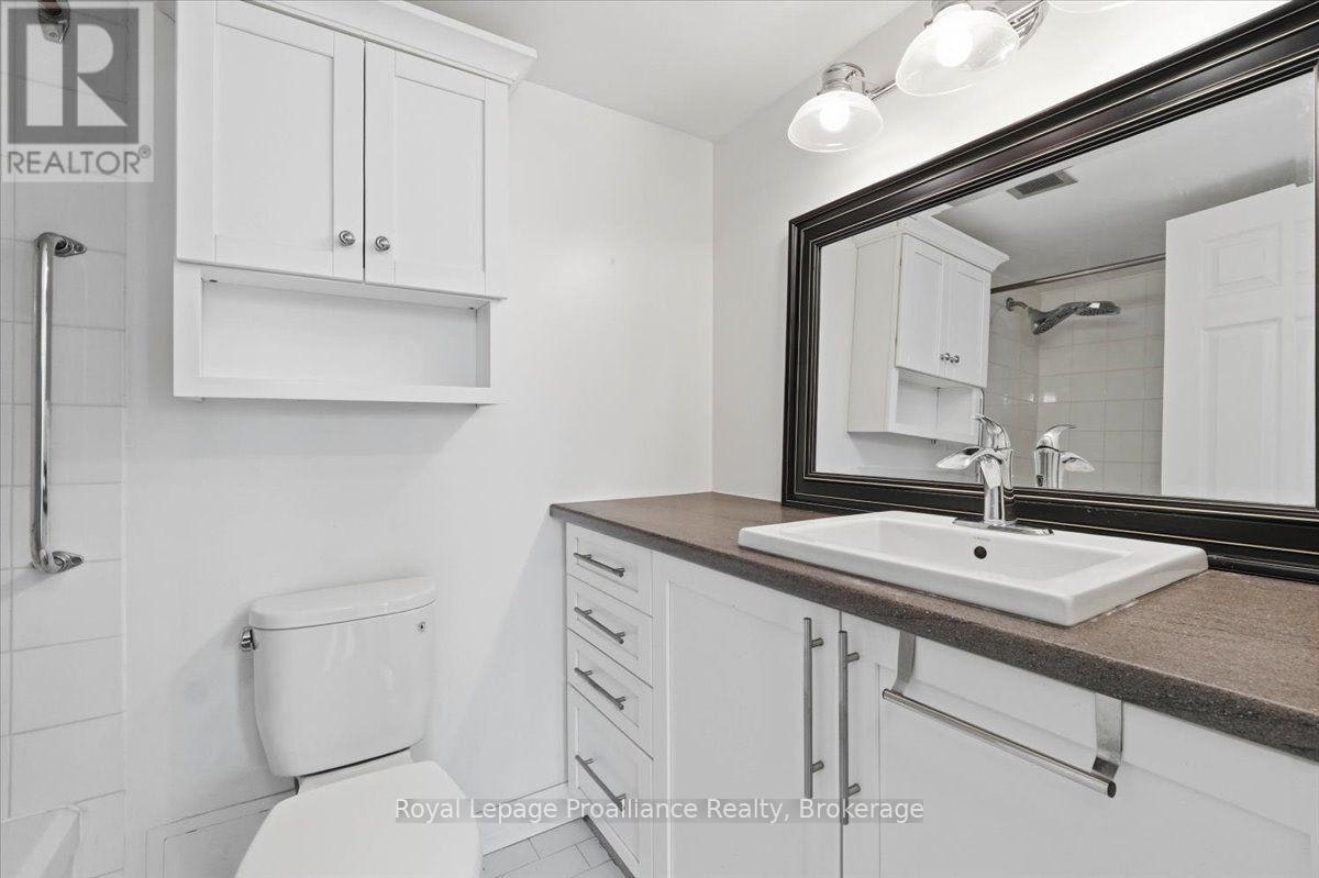504-350 Front Street, Belleville, ON, K8N 5M5 - 12