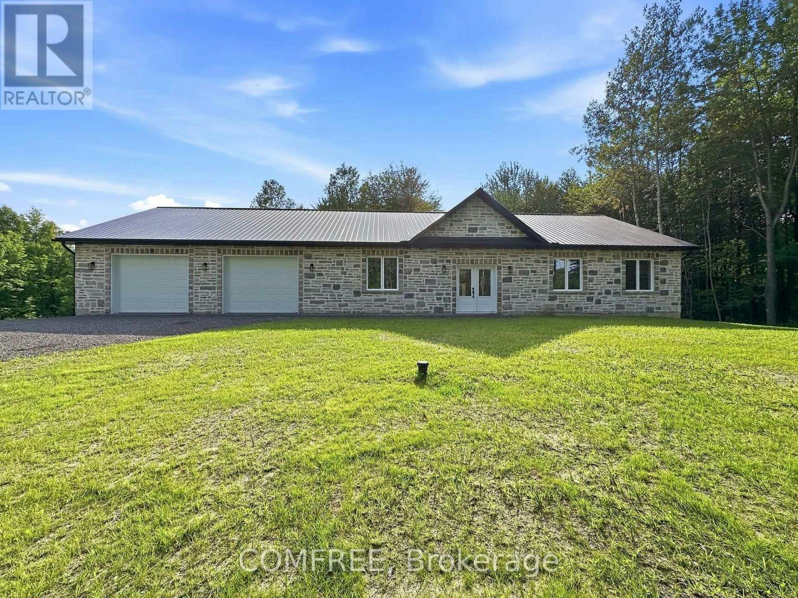 3244 Piche Road, Limoges, ON, K0A 1M0