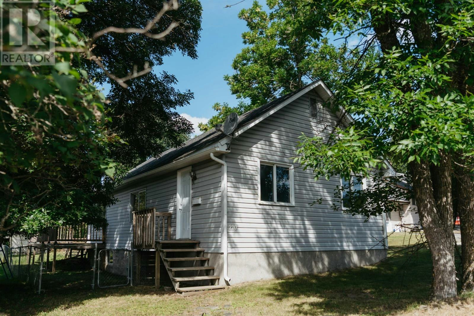 210 Mellick Avenue, Kenora, ON, P9N 3C7